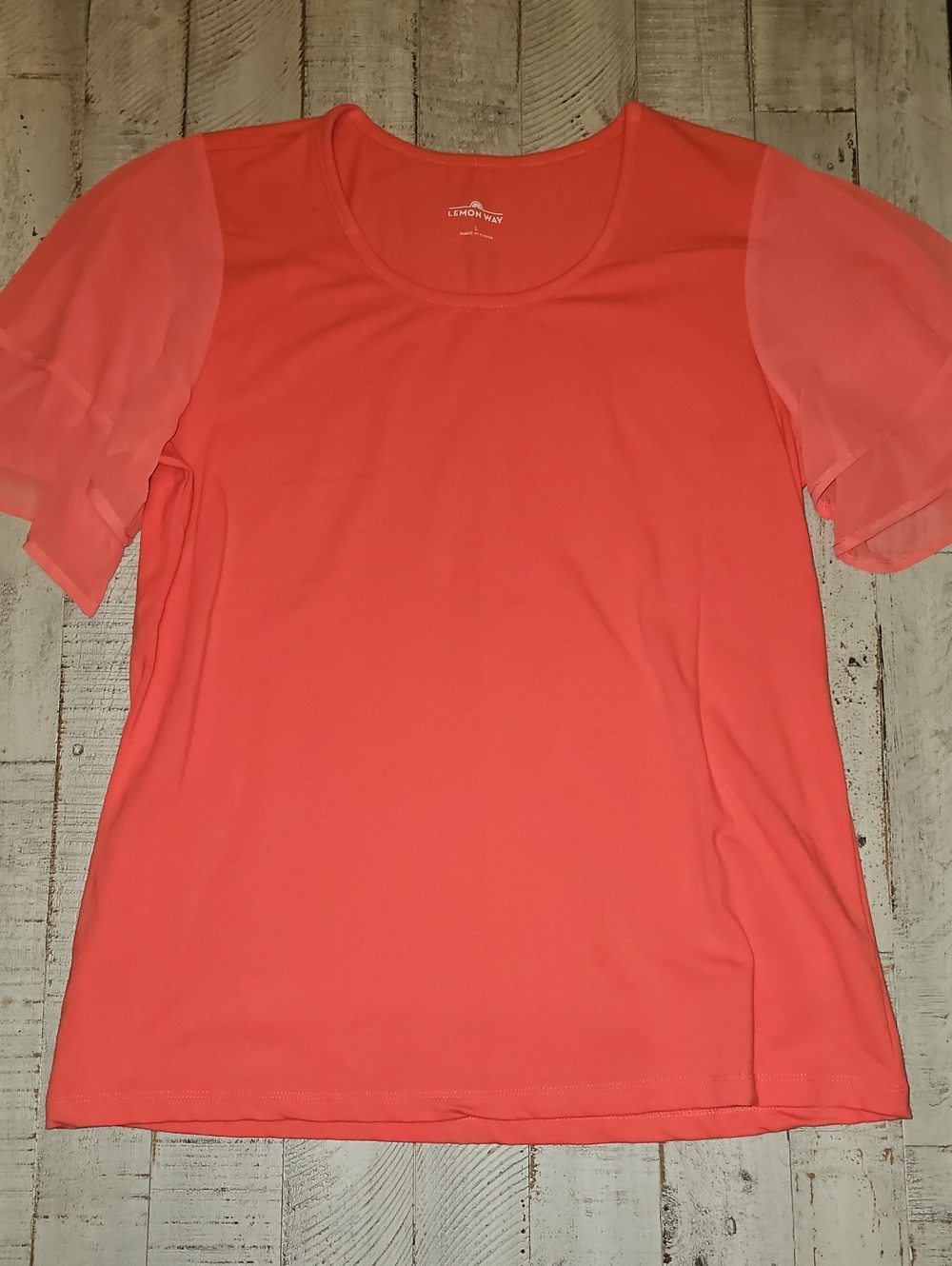Lemon Way Coral Short Sleeve Puff-Sleeve Tee Size L 🌸Like New🌸